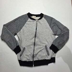 Vintage One Clothing Y2K Zip Up Gray Top Size Medium